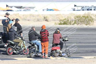 media/Dec-04-2025-Racers Edge (Thu) [[5ebc9f124d]]/1-Track Walk/